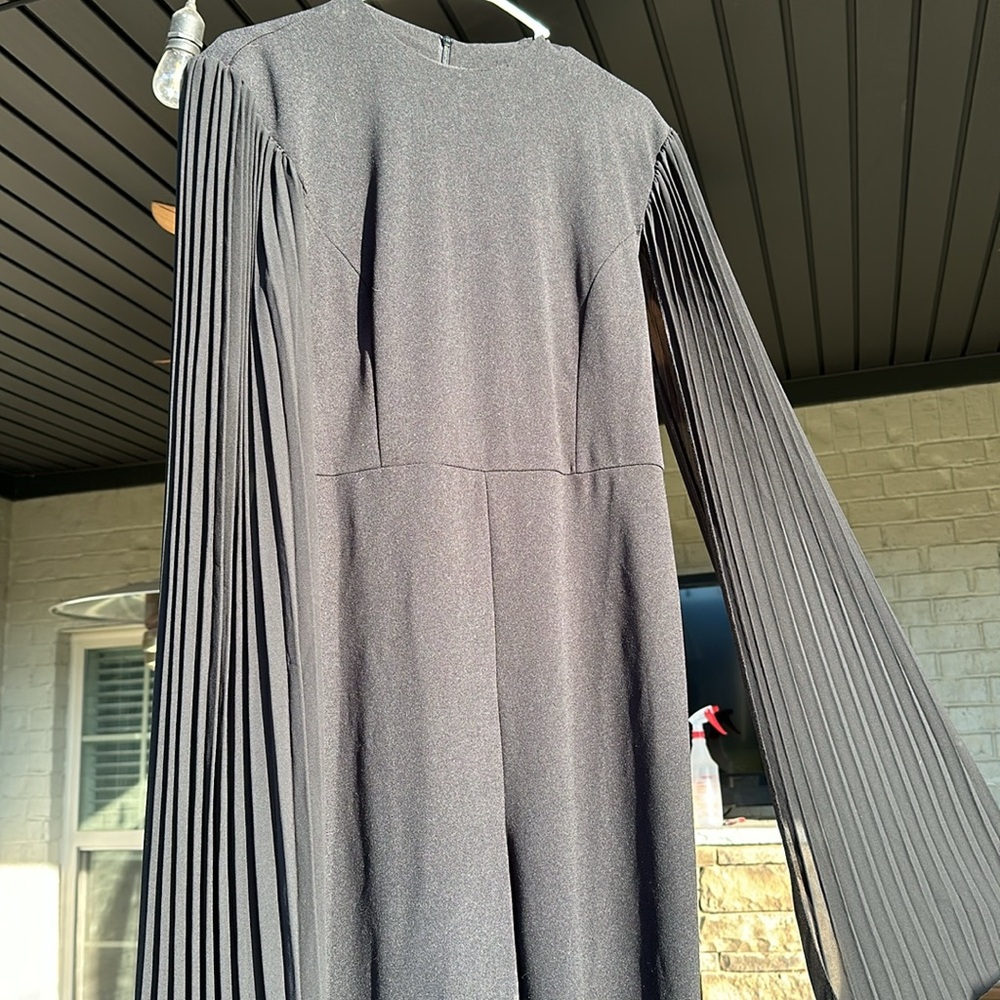 Woman’s one piece jumpsuit - Picture 7 of 8